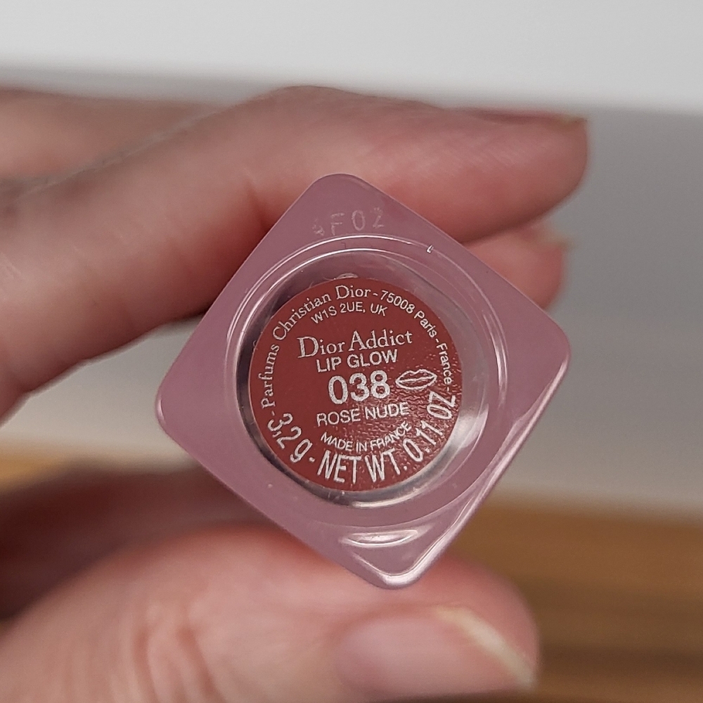 Dior Addict Lip Glow Color Reviver Balm: Rose Nude (038) (a/k/a Soft Nude), New - Picture 6 of 10